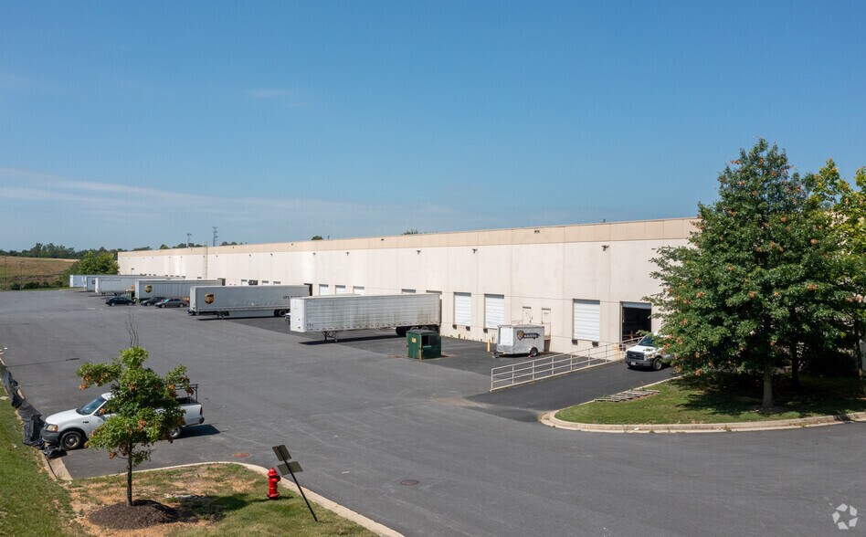 6200 Days Cove Rd, White Marsh, MD for lease - Aerial - Image 2 of 8