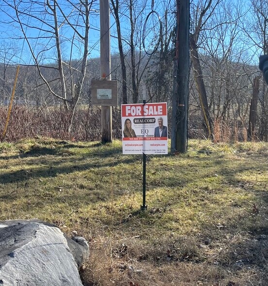 2792 Pennsylvania Ave, Charleston, WV for sale - Primary Photo - Image 1 of 4