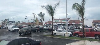 Plus de détails pour 8100-8122 Long Beach Blvd, South Gate, CA - Commerce de détail à louer