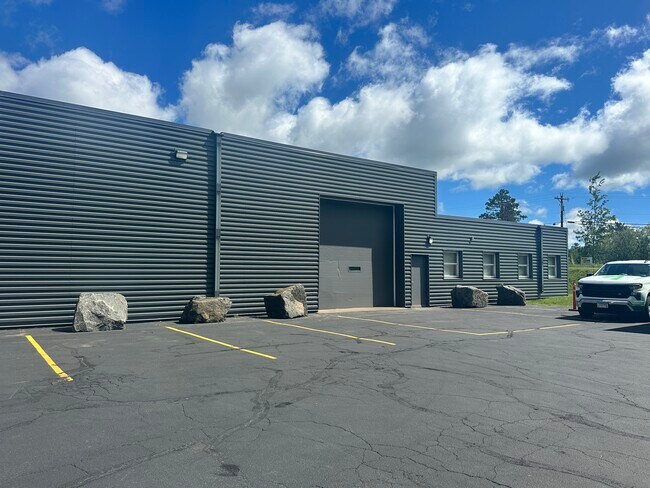 Plus de détails pour 1202 Maple Grove Rd, Duluth, MN - Industriel à louer