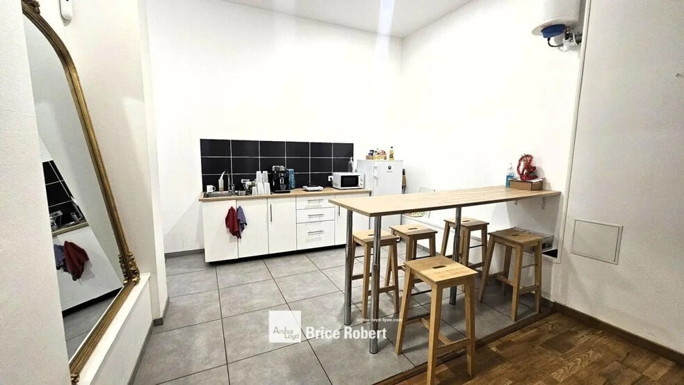 12 Rue Louis Dansard, Lyon à louer - Photo intérieure - Image 3 de 4