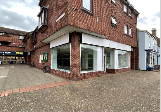 29 High St, Watton à louer - Photo du bâtiment - Image 2 de 2