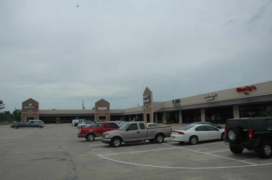 4310 Dowlen Rd, Beaumont, TX à louer - Photo du bâtiment - Image 1 de 2