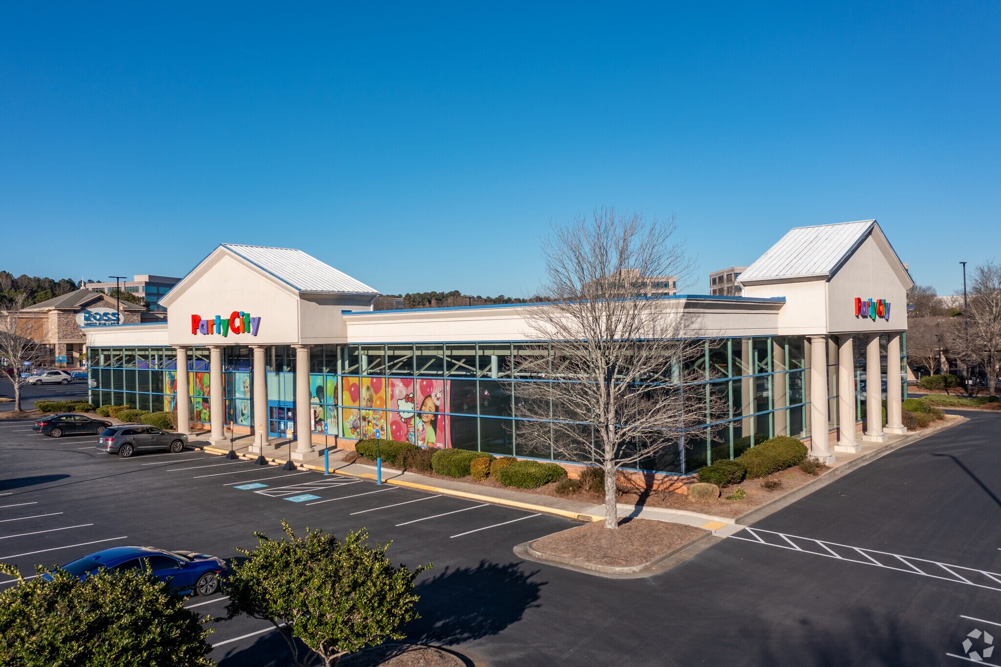 7011 North Point Pky, Alpharetta, GA for lease Primary Photo- Image 1 of 6