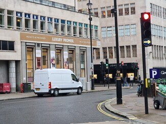 Plus de détails pour 28 Cavendish Sq, Londres - Commerce de détail à louer