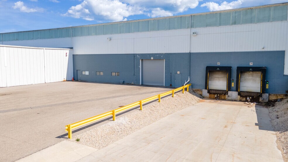 3122 14th Ave, Kenosha, WI for lease - Building Photo - Image 3 of 5