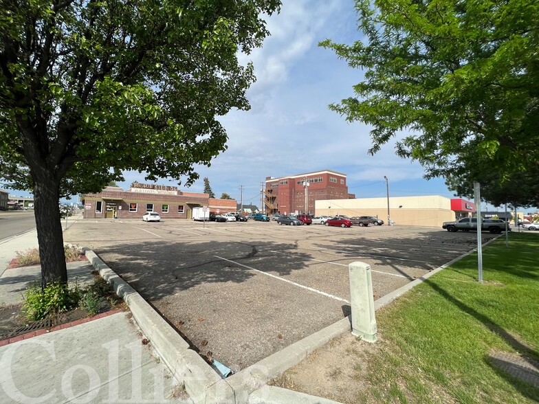 307 12th Avenue South, Nampa, ID for sale - Primary Photo - Image 1 of 5