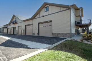 Plus de détails pour 2224 Ferry Road, Naperville, IL - Industriel à vendre