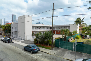 750 SW 2nd St, Miami FL - Services immobiliers commerciaux