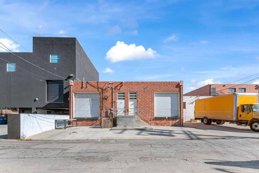 145 Sheldon St, El Segundo, CA à louer - Photo du bâtiment - Image 3 de 26