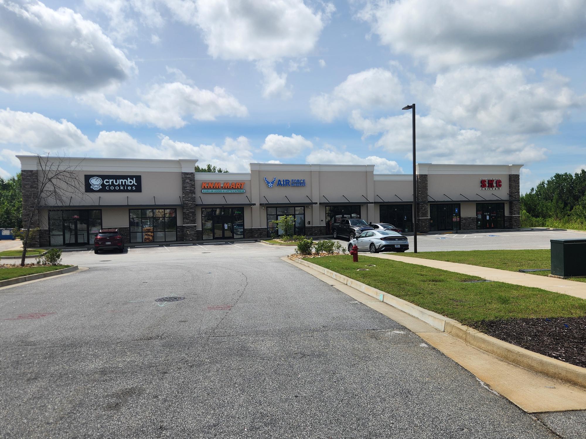 273 Meridian Dr, Grovetown, GA for lease Primary Photo- Image 1 of 2