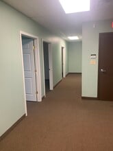 1508 Genesee St, Utica, NY à louer Photo intérieure- Image 2 de 18