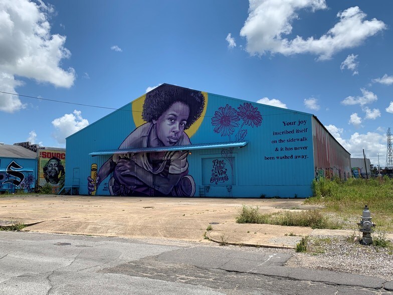 2900 Dauphine St, New Orleans, LA à louer - Photo du bâtiment - Image 2 de 6