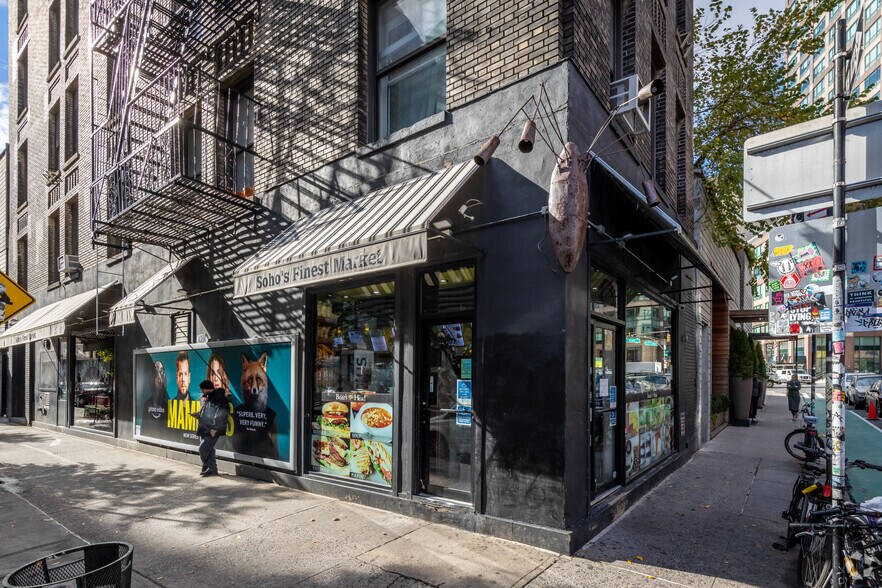 17-19 Thompson St, New York, NY à vendre - Photo du bâtiment - Image 2 de 6