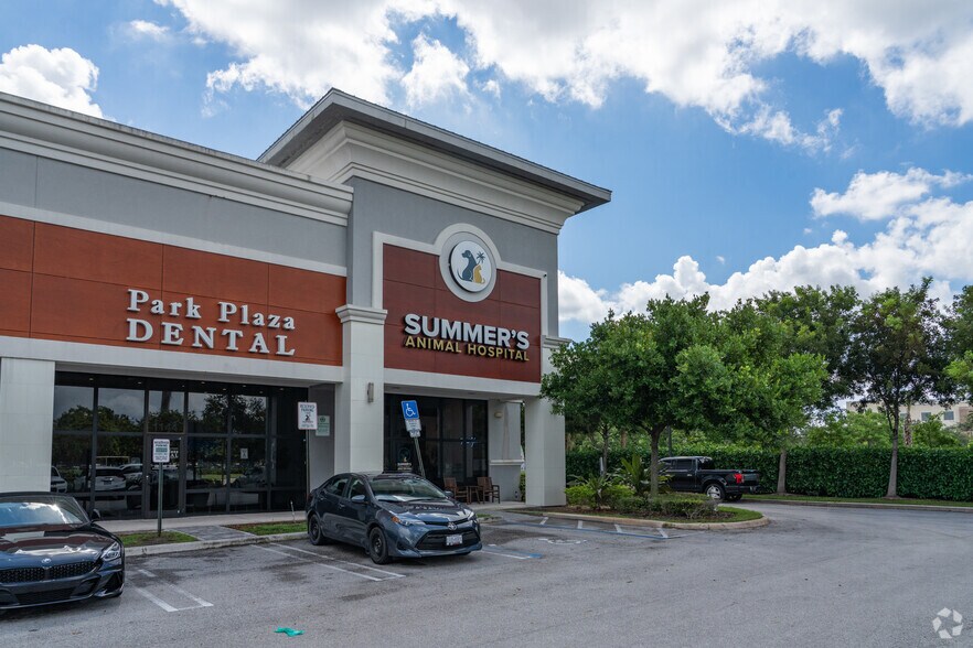 1180 N Federal Hwy, Pompano Beach, FL à louer - Photo du bâtiment - Image 3 de 6