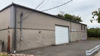 Plus de détails pour 53-55 Webster St, Fairfield, CT - Industriel à louer