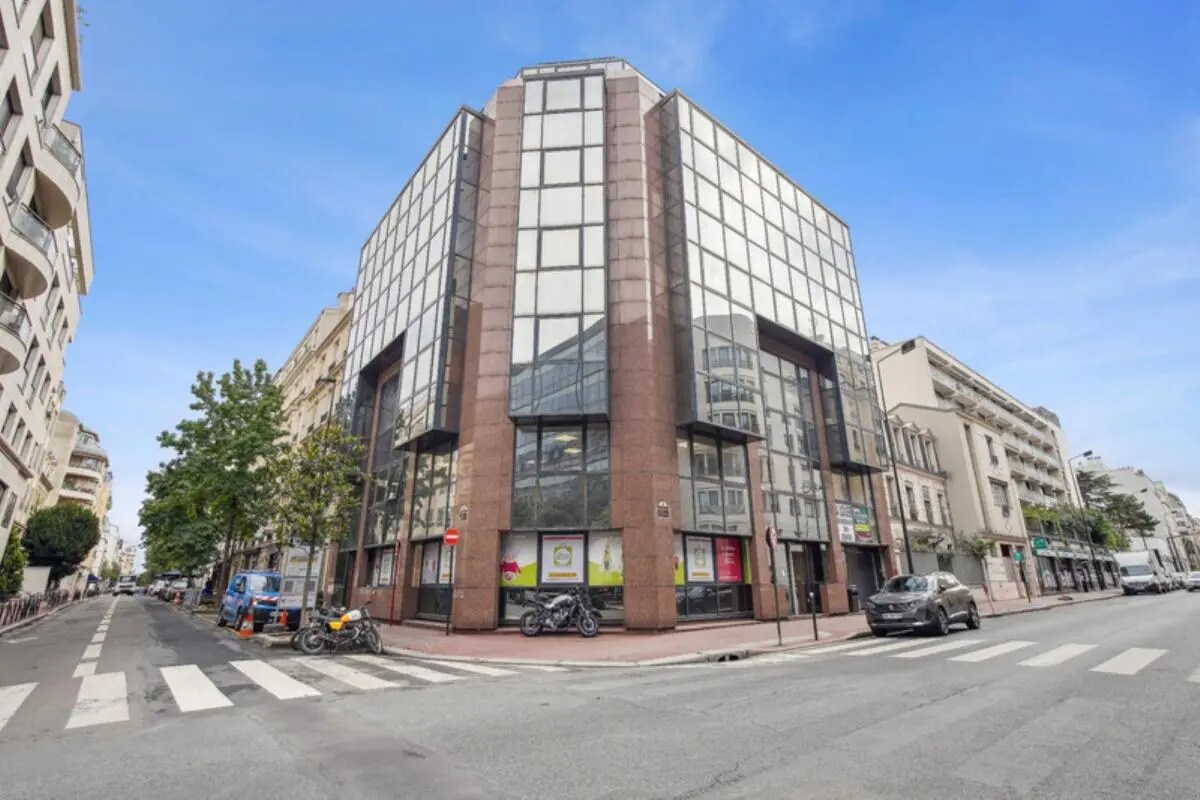 38 Rue De Villiers, Levallois-Perret à vendre Photo du bâtiment- Image 1 de 4