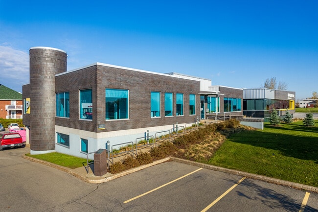 More details for 48 Taschereau, La Prairie, QC - Office for Lease