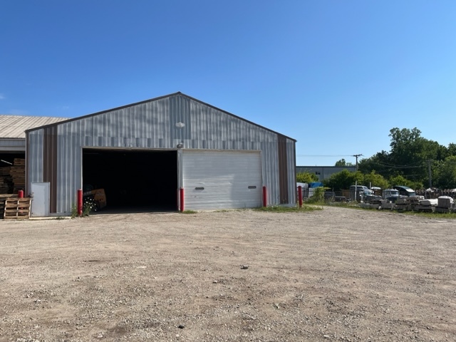 3300 21st St, Zion, IL for lease - Building Photo - Image 1 of 3