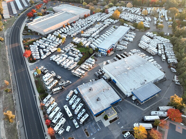 1029-1039 Orlando Ave, Roseville, CA à vendre - Photo du bâtiment - Image 3 de 12