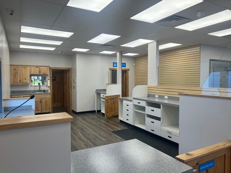 639 Morgan St, Davenport, WA à louer - Photo intérieure - Image 2 de 7