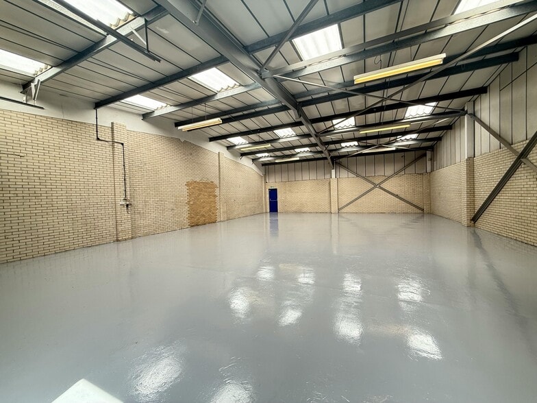 Harvester Way, Peterborough for lease - Building Photo - Image 2 of 10