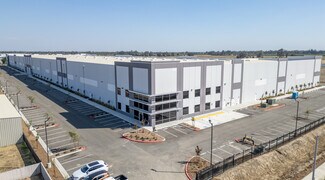 Plus de détails pour 30152 Road 84, Visalia, CA - Industriel à louer