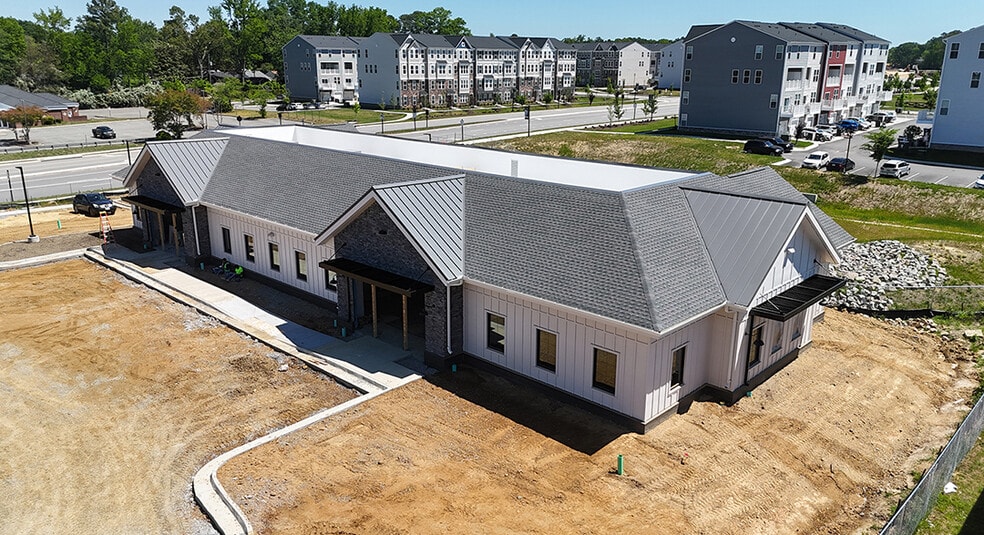 9007 Brook Rd, Glen Allen, VA for lease - Primary Photo - Image 1 of 6