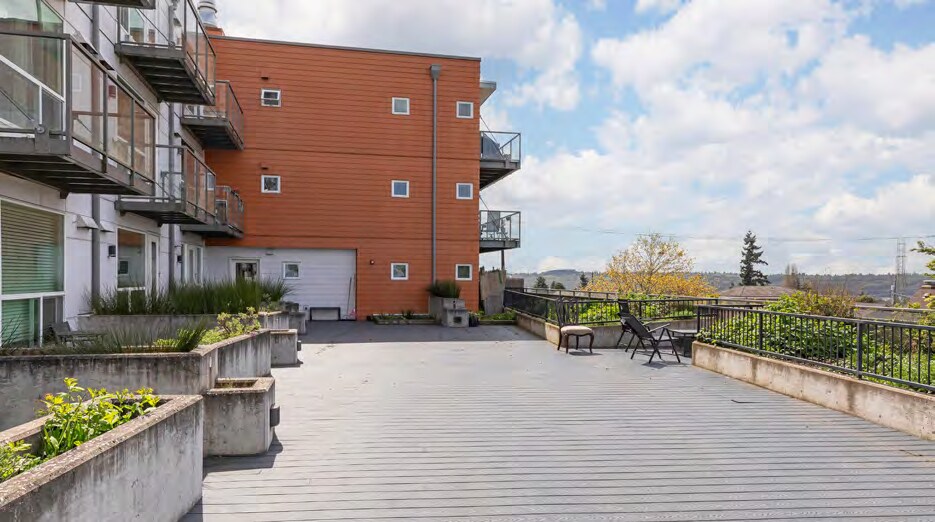 4351 15th Ave S, Seattle, WA à vendre - Photo du bâtiment - Image 3 de 18