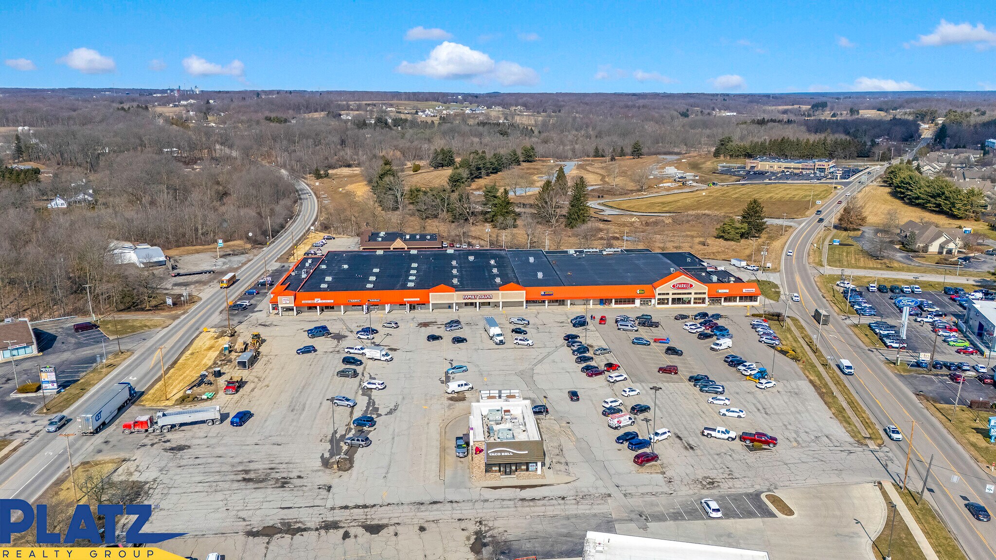 1107-1119 Village Plz, Columbiana, OH à louer Photo du bâtiment- Image 1 de 7