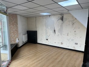 306 Southcoates Ln, Hull à louer Photo intérieure- Image 2 de 2