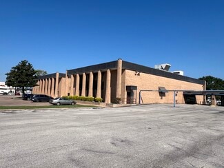 More details for 3400 Avenue H, Rosenberg, TX - Office for Sale