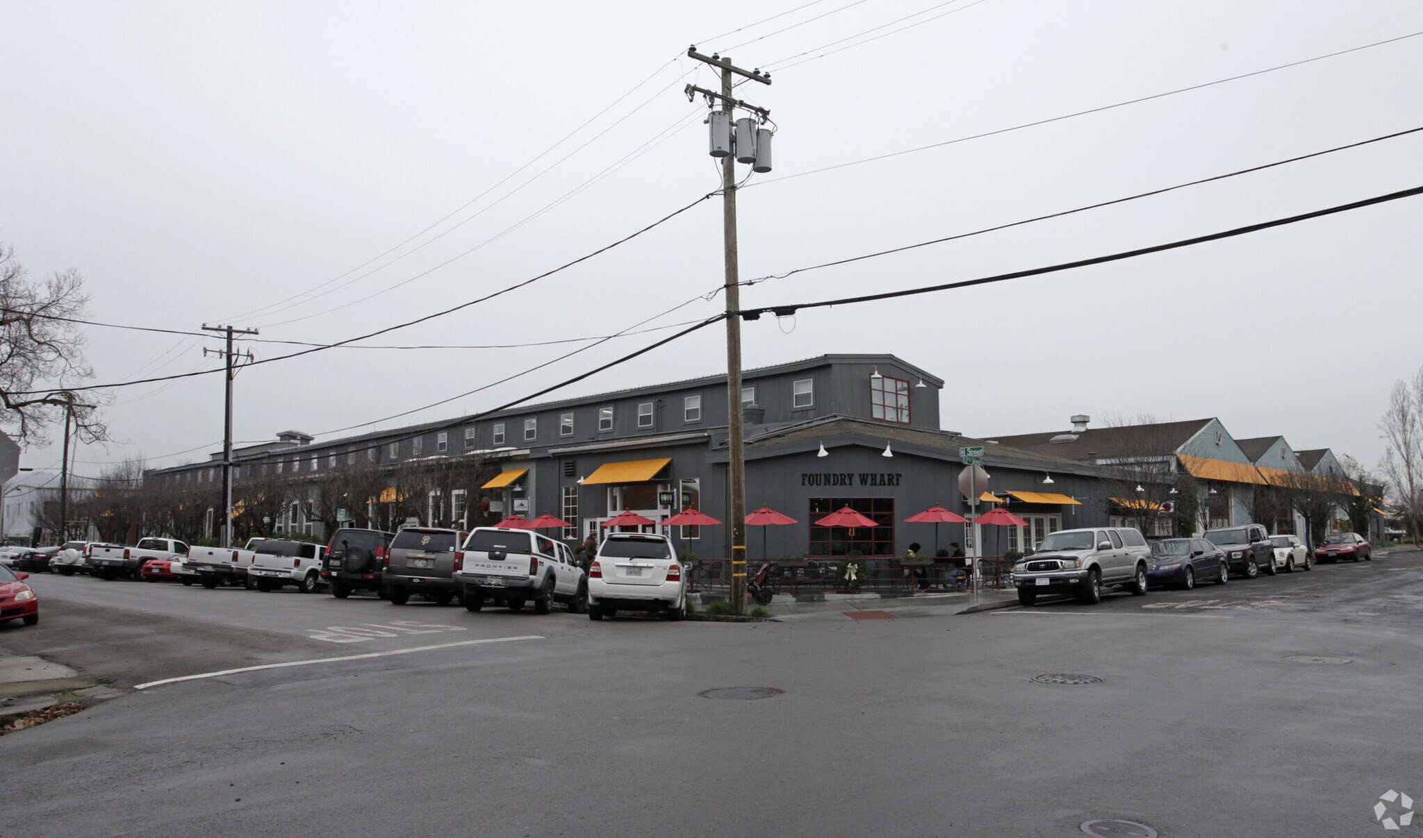 603-617 2nd St, Petaluma, CA à louer Photo principale- Image 1 de 7