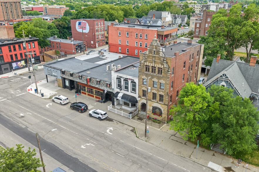 21 Main St, Binghamton, NY à vendre - Aérien - Image 2 de 71