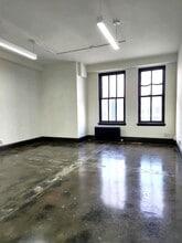 275 4th St E, Saint Paul, MN à louer Photo intérieure- Image 2 de 5