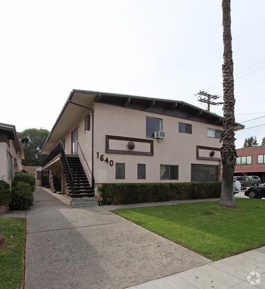 1640 Lake St, Glendale, CA for sale - Building Photo - Image 2 of 9