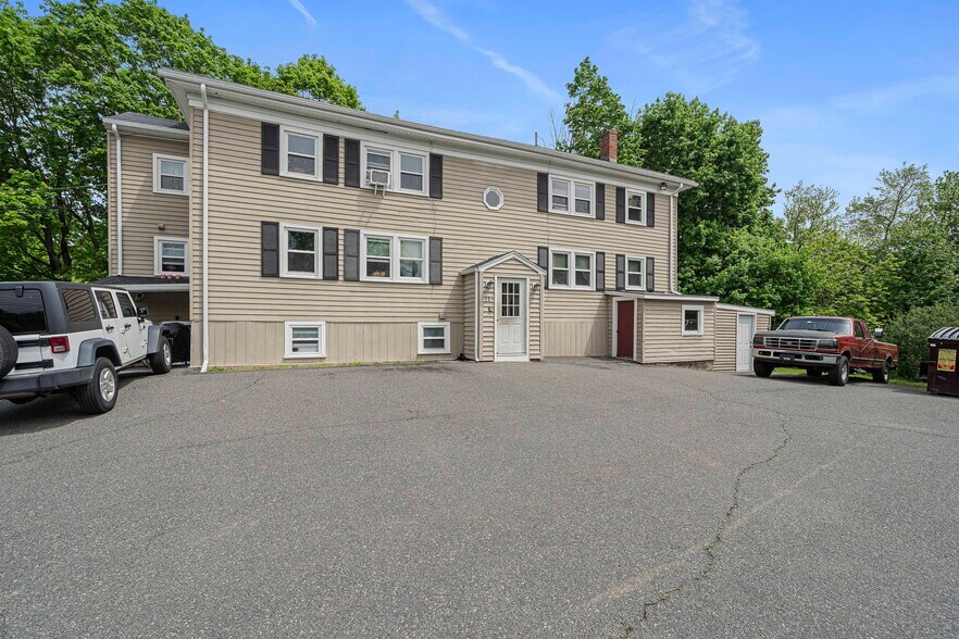 160 East St, Foxborough, MA à vendre - Photo du bâtiment - Image 1 de 7