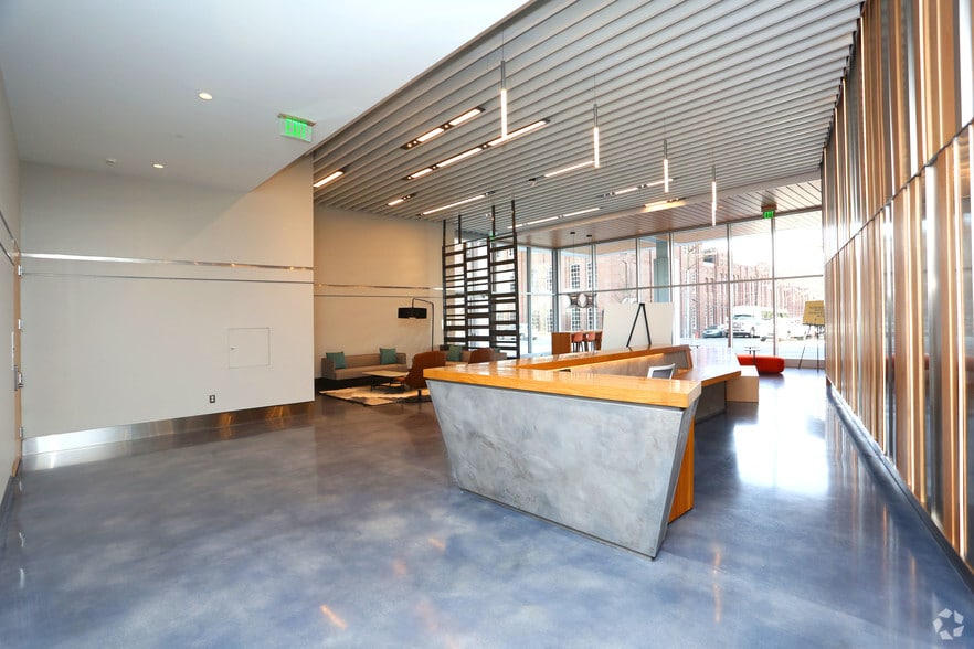 300 Morris St, Durham, NC for lease - Lobby - Image 2 of 27