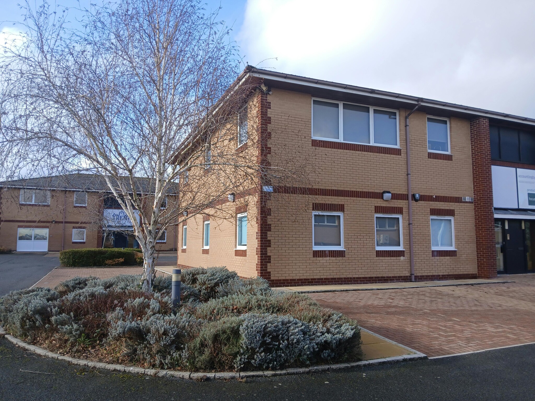 301-302 Love Ln, Cirencester à vendre Photo du bâtiment- Image 1 de 12