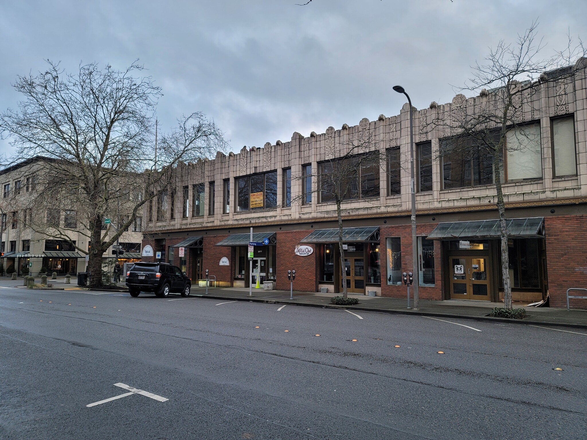 1307 Cornwall Ave, Bellingham, WA for lease Building Photo- Image 1 of 23