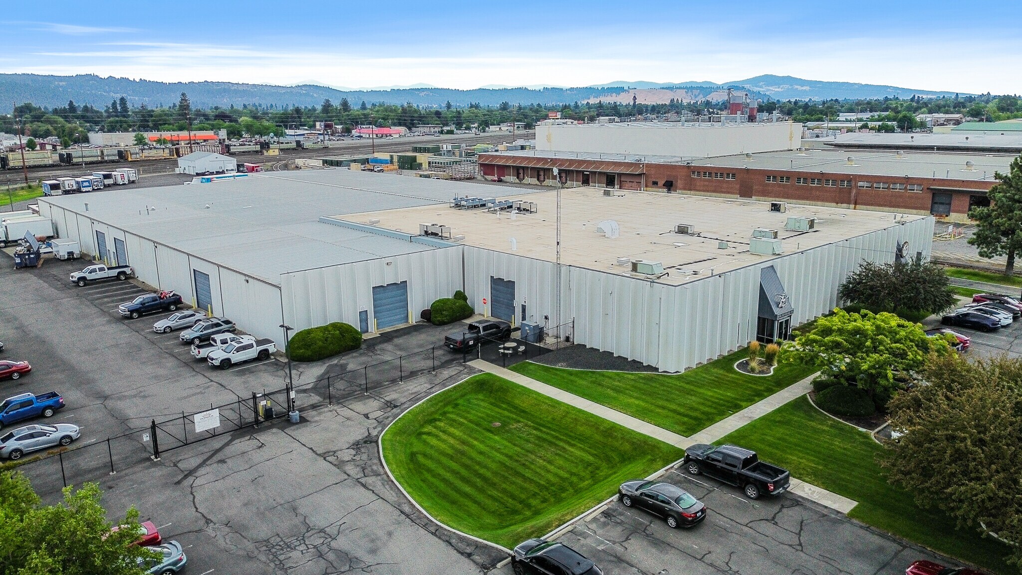 6715 E Mission Ave, Spokane, WA for lease Primary Photo- Image 1 of 45