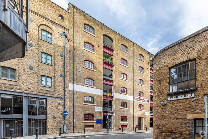 23-25 Mill St, Londres à louer - Photo du bâtiment - Image 3 de 10