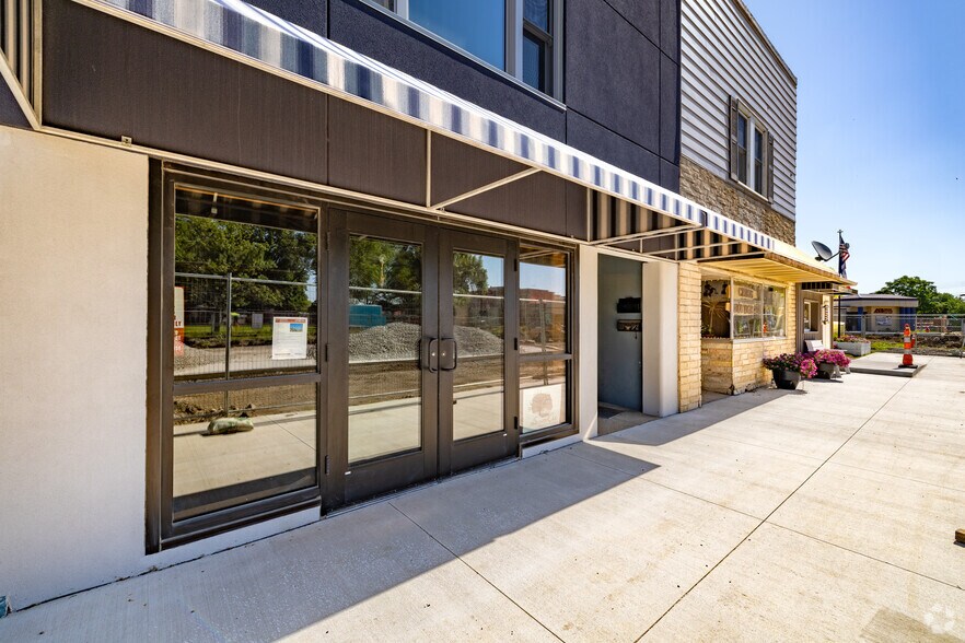 117 W Washington St, Osceola, IA à vendre - Photo du bâtiment - Image 2 de 33