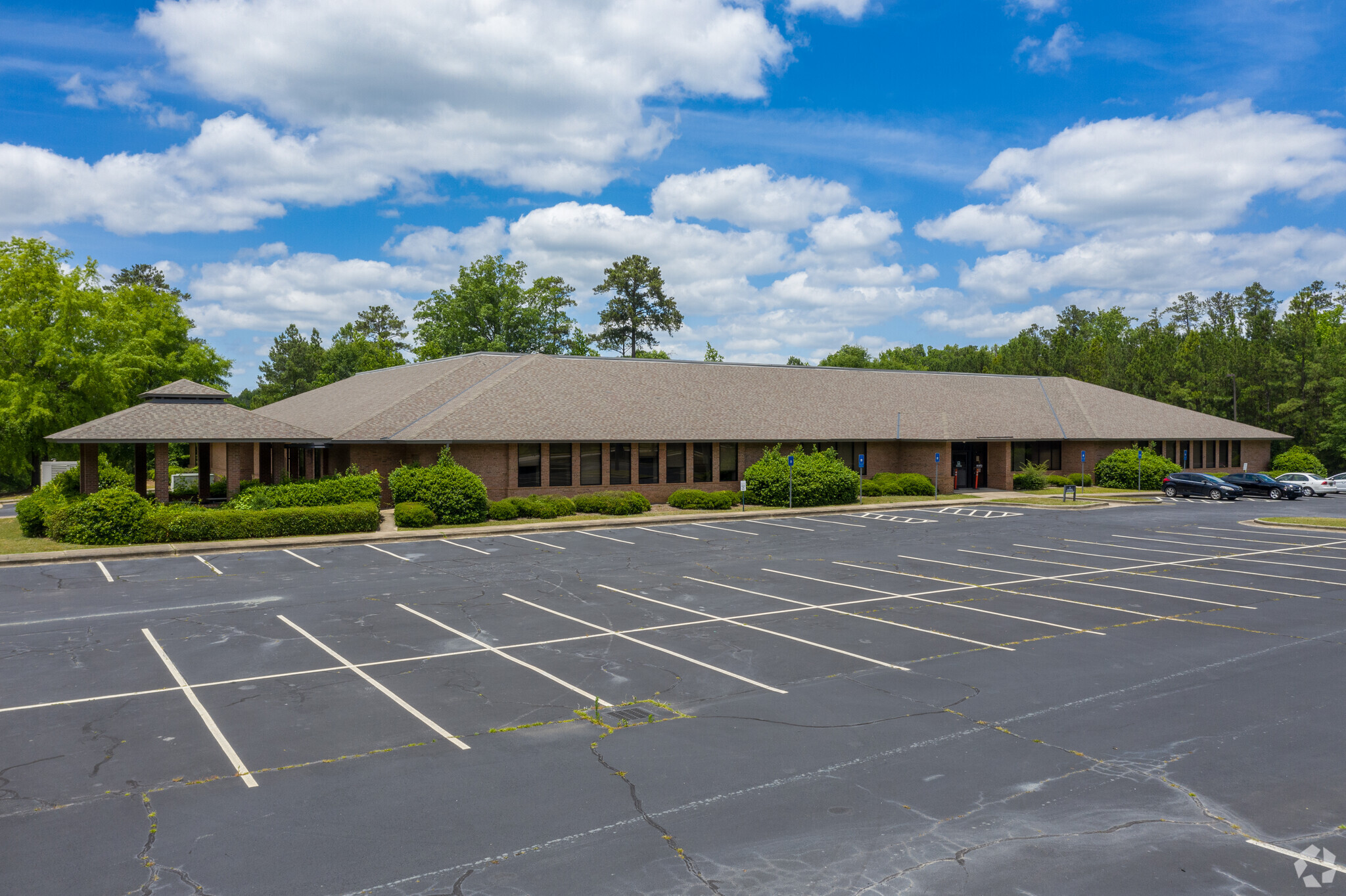 2300 Brookstone Centre Pky, Columbus, GA for lease Primary Photo- Image 1 of 8