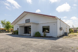 Plus de détails pour 101 S John Sims Pky, Valparaiso, FL - Industriel à louer
