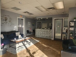 43344 Highway 27, Davenport, FL for lease Interior Photo- Image 2 of 5