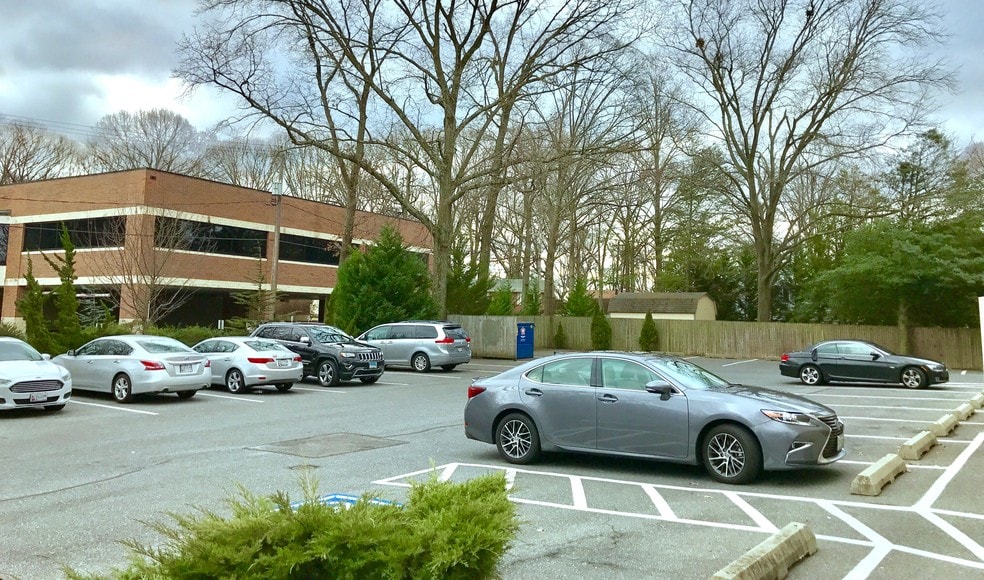 517 Benfield Rd, Severna Park, MD à louer - Photo du bâtiment - Image 3 de 4