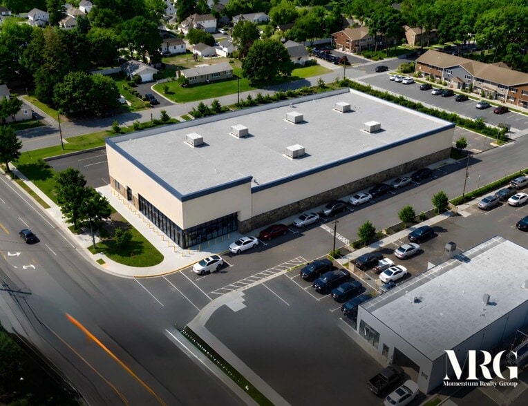 164 Waverly Ave, Patchogue, NY for lease - Aerial - Image 2 of 7