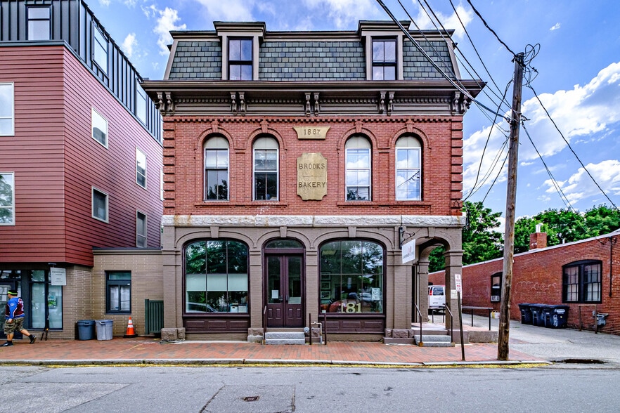 181 Brackett St, Portland, ME for sale - Primary Photo - Image 1 of 22
