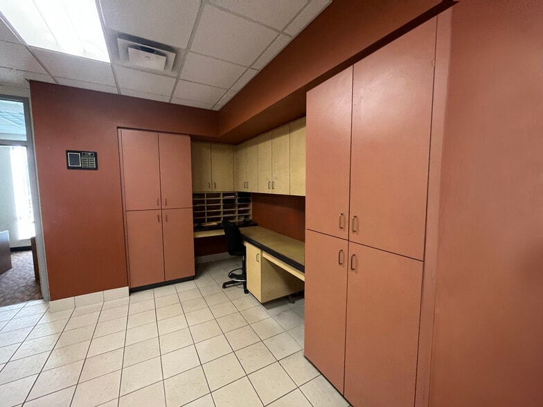 1798 Old PA 66, Delmont, PA for sale - Interior Photo - Image 1 of 1